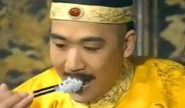 当各朝帝王齐聚吃瓜免费,一场穿越时空的皇家趣味