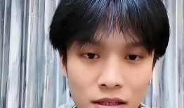 李村网红小哥哥吃瓜视频,带你领略美食与娱乐的完美融合